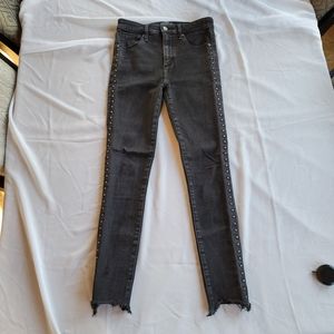 Abercrombie & Fitch Studded Skinny Jeans - size 2 / 26